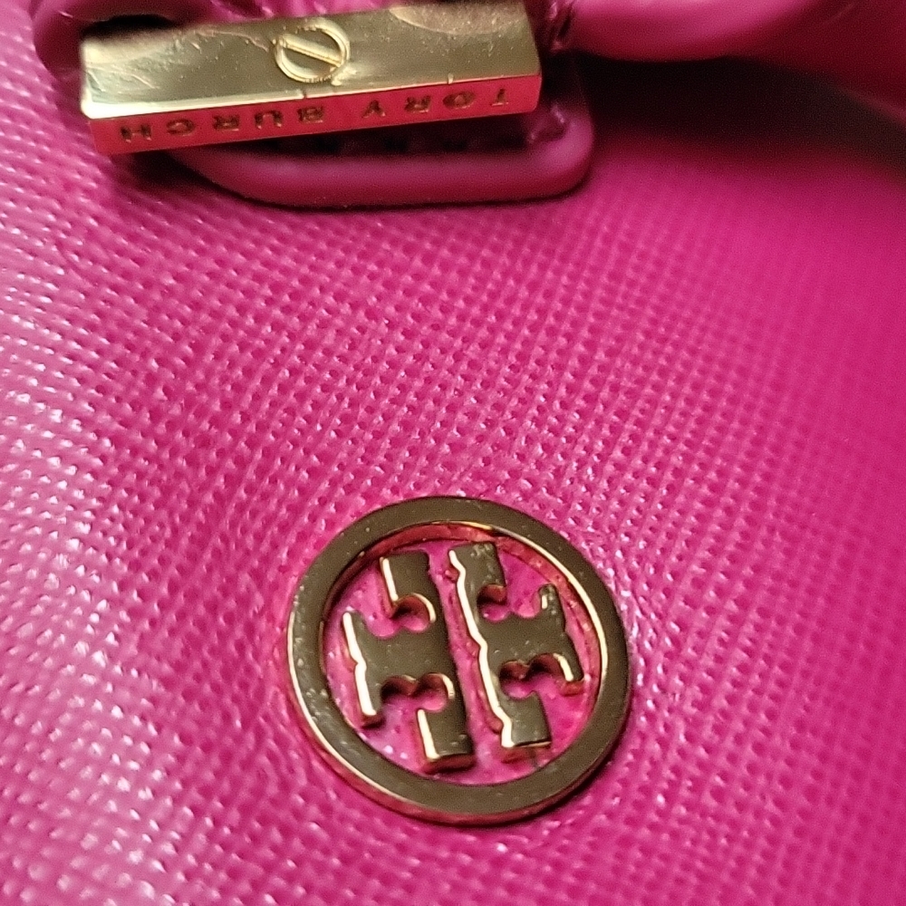 Tory Burch Robinson Mini Bag - Picture 8 of 16